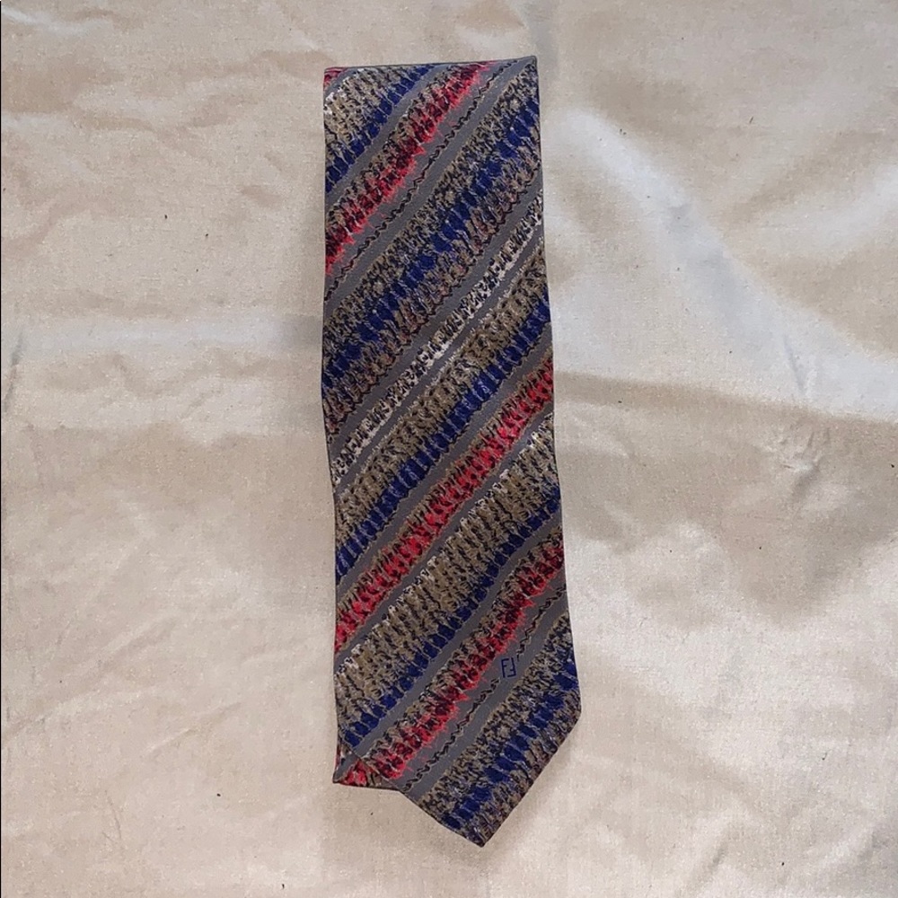 Men’s necktie